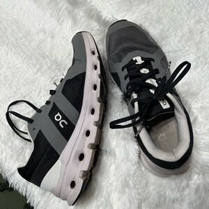 Oncloud women’s tennis shoes